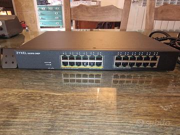 Switch ZYXEL GS1915-24EP