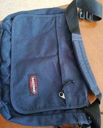 borsa a tracolla eastpak 