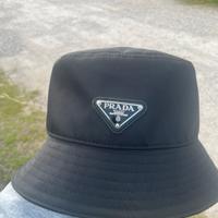 Cappello Prada