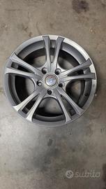 Cerchi auto da 16"