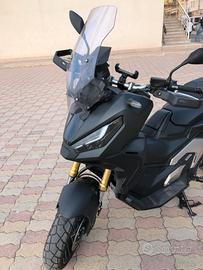 Xadv 750