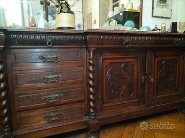 CREDENZA IN QUERCIA SCOLPITA