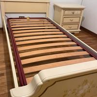 Letto singolo in stile veneziano