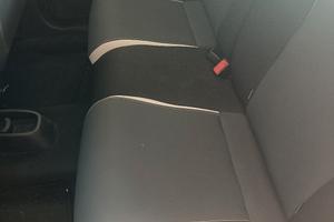 lancia Ypsilon elefantino