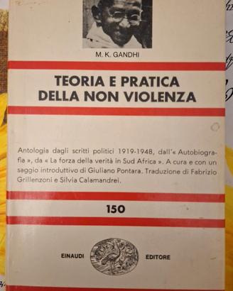 Libro vintage Teoria e pratica della non violenza