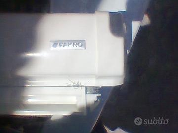 Zanzariera FAKRO usata e in pessime condizioni