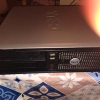 4 pc fissi datati ma funzionanti