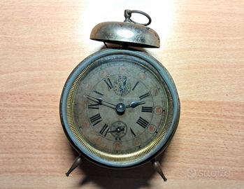 Antica sveglia funzionante marca JUNGHANS
