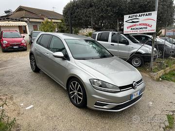 Volkswagen Golf 1.6 TDI 116CV 5p. Highline BlueMot