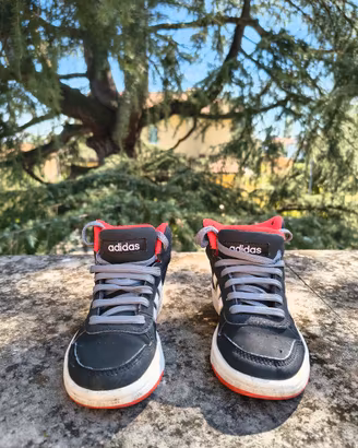 Sneakers bambino Adidas Hoops Mid