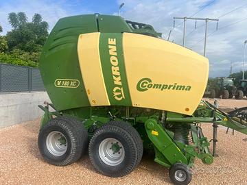 Rotopressa Krone Comprima V 180 XC-camera variabil