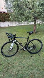 bicicletta scott in carbonio 