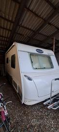 Roulotte caravelair antareslux426