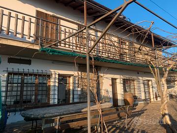 Cascina 240 m2