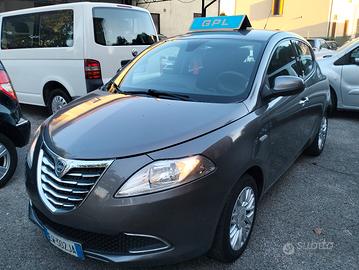 Lancia Ypsilon 1.2  Platinum gpl