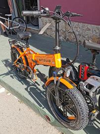  BICI ELETTRICA NUOVA