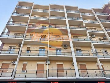 Appartamento con garage scala greca rif2911