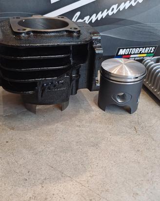 70 Black trophy Top performance