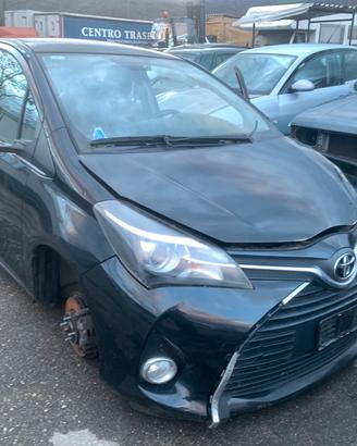 Ricambi usati Toyota Yaris 2015 1kr benzina