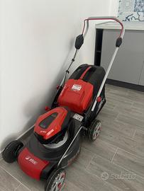 Tagliaerba a batteria EFCO LRi 44P