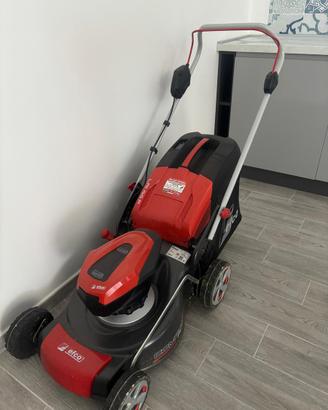 Tagliaerba a batteria EFCO LRi 44P