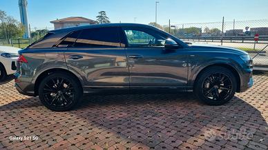 Audi Q8 45 TDI quattro tiptronic Sport S LINE