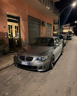 Bmw e60 530d - manuale