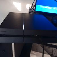 PlayStation 4 500gb usata