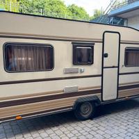 Caravan Dethleffs 480 TR
