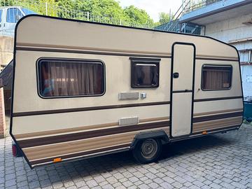 Caravan Dethleffs 480 TR
