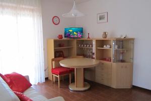 APPARTAMENTO-50-metri-dal mare