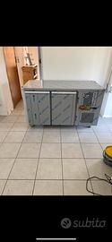 Tavolo refrigerato (banco frigo)