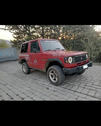 Mitsubishi Pajero l040 1987
