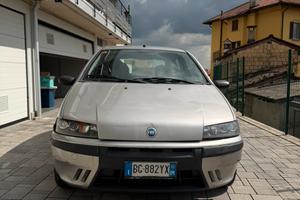 Fiat Punto NEOPATENTATI