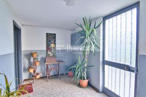 QUADRILOCALE AUTONOMO SENZA SPESE CON TAVERNA !!!