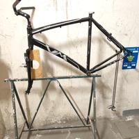 Telaio bici uomo 28" in Alluminio