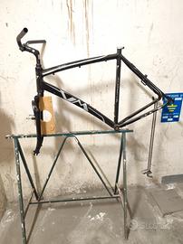 Telaio bici uomo 28" in Alluminio