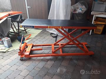 ponte sollevatore moto 