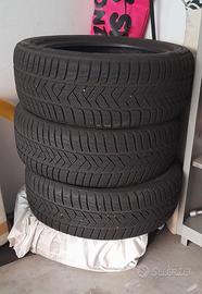 gomme invernali Pirelli Winter
