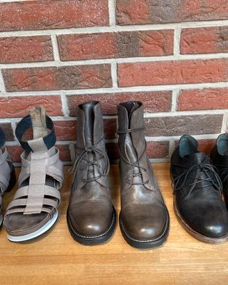 scarpe. 