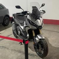 HONDA X-ADV 750 GRAVEL