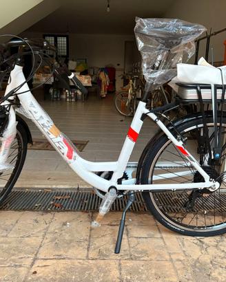 Bicicletta elettrica nuova