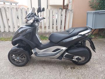 Piaggio MP3 300 Yourban 2011