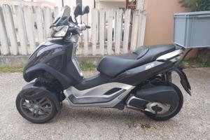 Piaggio MP3 300 Yourban 2011
