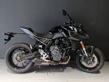 Suzuki GSX-8S OPERAZIONE 50%