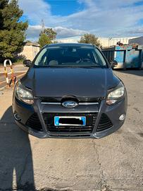 Ricambi ford focus 2012