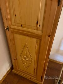 Armadio abete massello