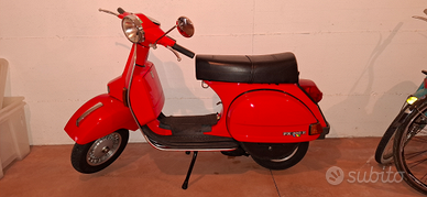 Vespa PX 200 E Arcobaleno