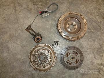KIT FRIZIONE VOLANO FORD FIESTA 1.4 TDCi 2012