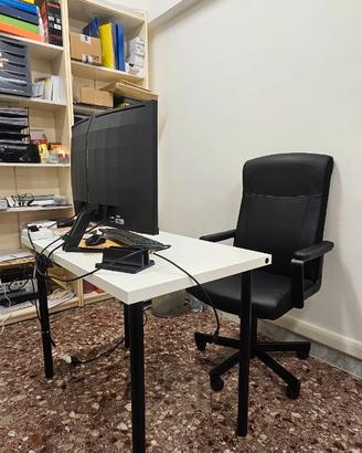 Scrivania da lavoro